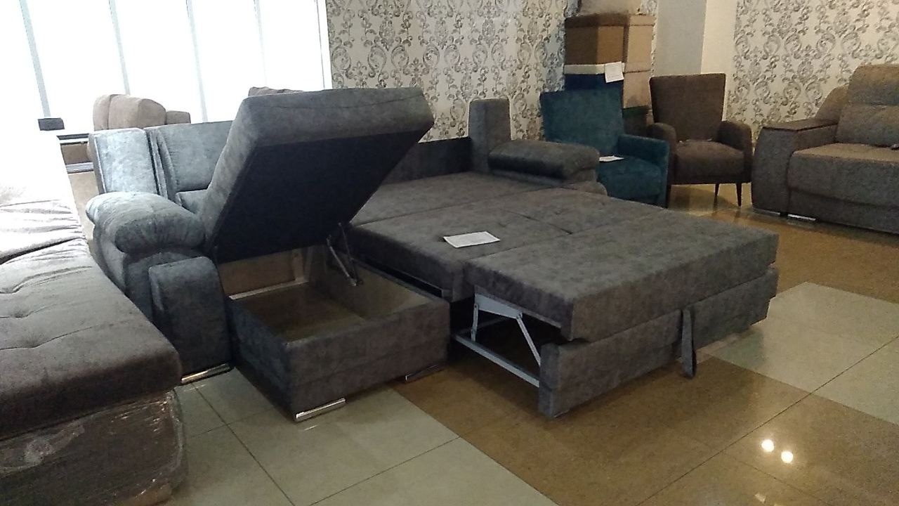 Угол Леонардо